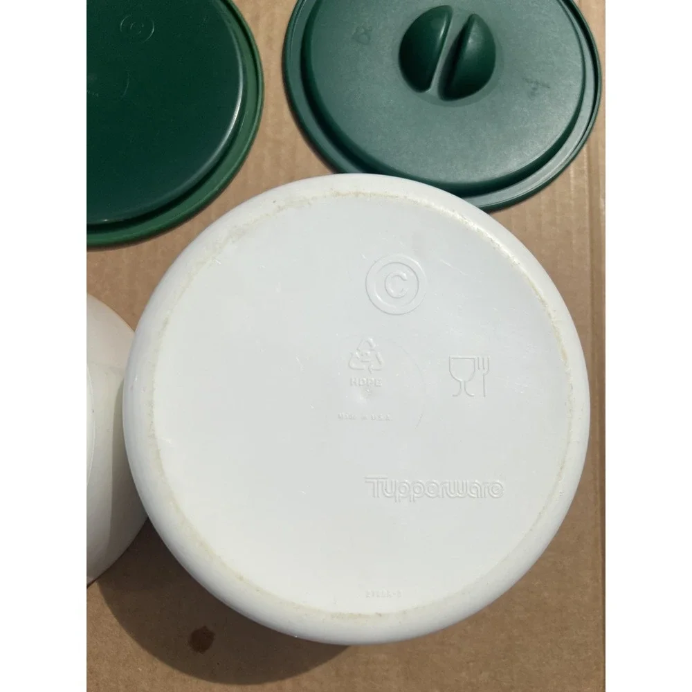 Vintage Tupperware Round Food Storage Containers with Green Lids -‎ Set of 2